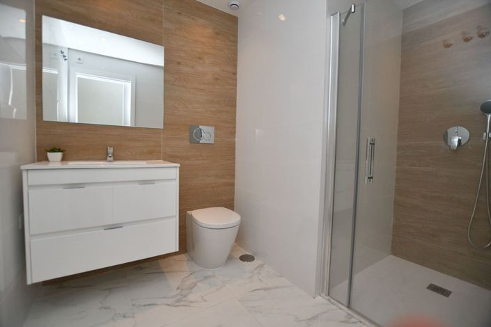 Image No.29-2 Bed Villa for sale