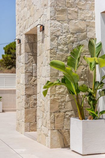 Image No.47-3 Bed Villa for sale