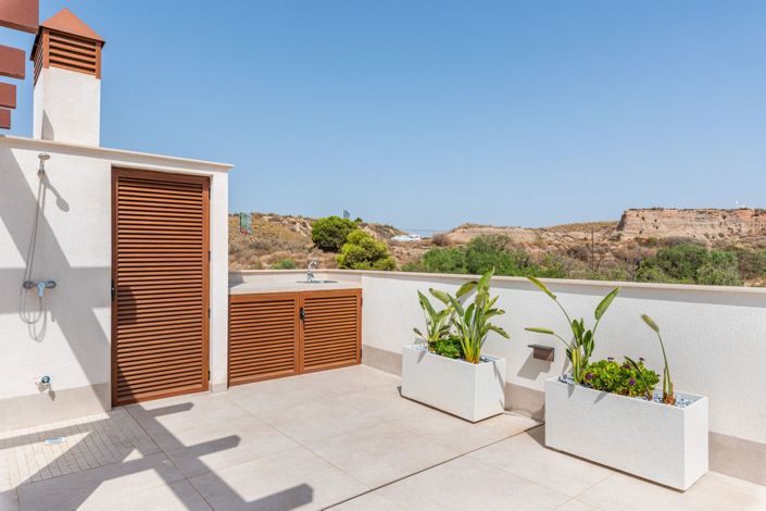 Image No.27-3 Bed Villa for sale