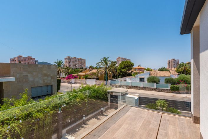 Image No.45-3 Bed Villa for sale