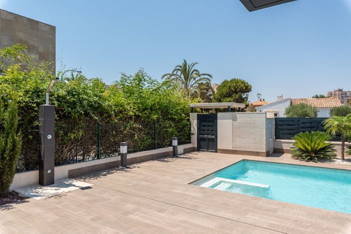 Image No.48-3 Bed Villa for sale