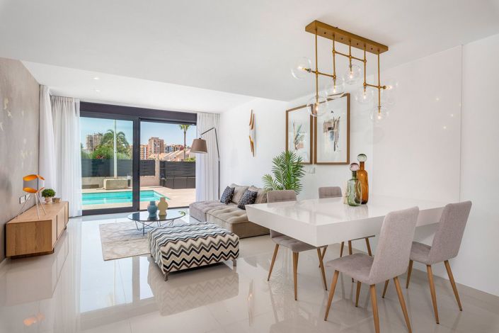 Image No.8-3 Bed Villa for sale