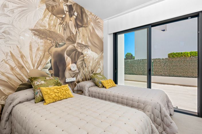 Image No.42-4 Bed Villa for sale