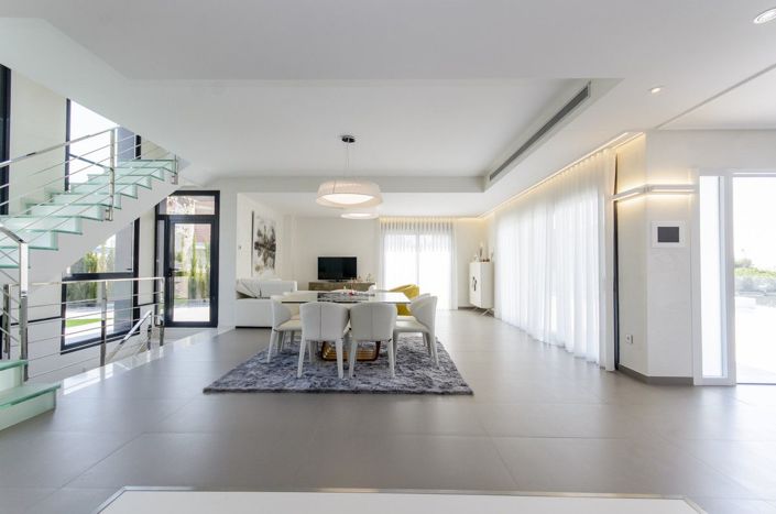Image No.6-4 Bed Villa for sale