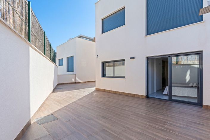 Image No.44-2 Bed Villa for sale