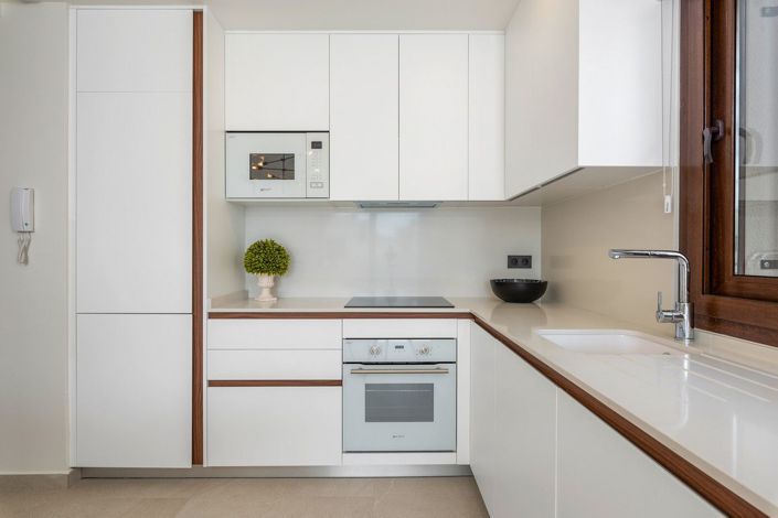 Image No.36-3 Bed Apartment for sale