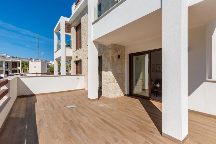 Image No.15-2 Bed Apartment for sale