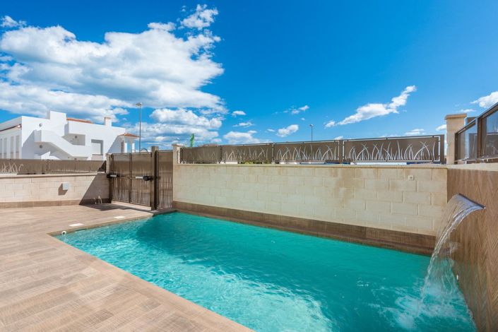 Image No.2-3 Bed Villa for sale