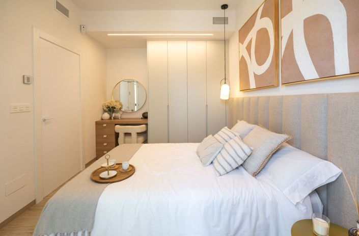 Image No.40-3 Bed House for sale