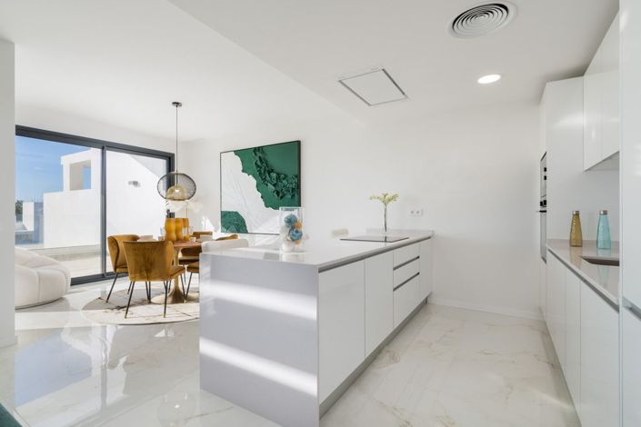 Image No.17-3 Bed Apartment for sale