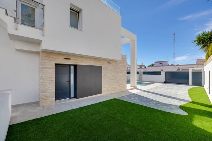 Image No.18-Villa de 4 chambres à vendre à Torrevieja