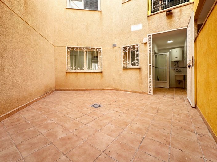 Image No.29-2 Bed Apartment for sale