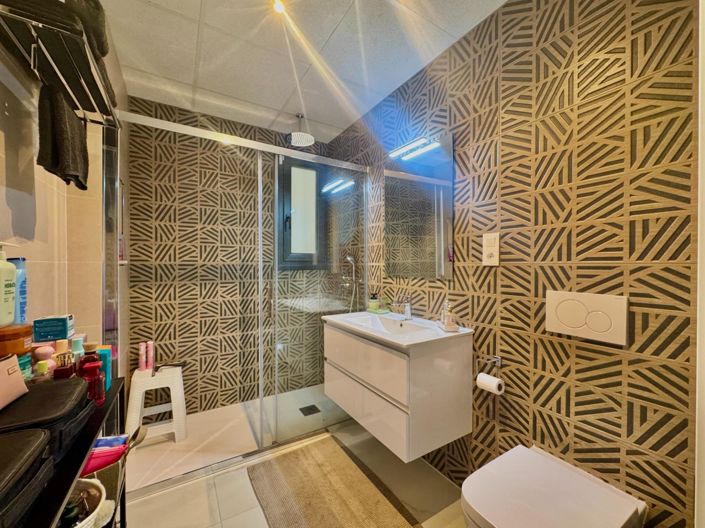 Image No.7-3 Bed Apartment for sale