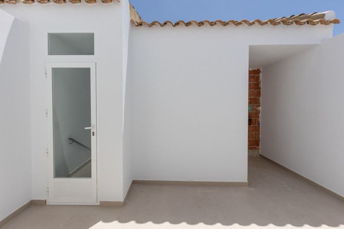 Image No.49-4 Bed Villa for sale