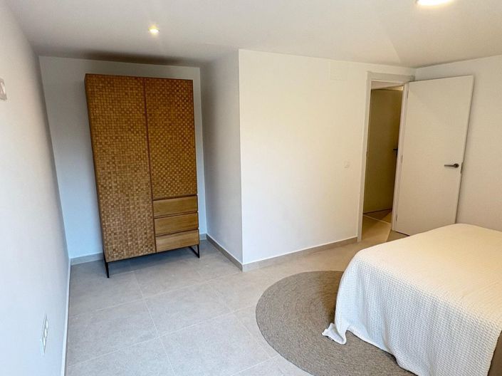Image No.14-3 Bed Villa for sale