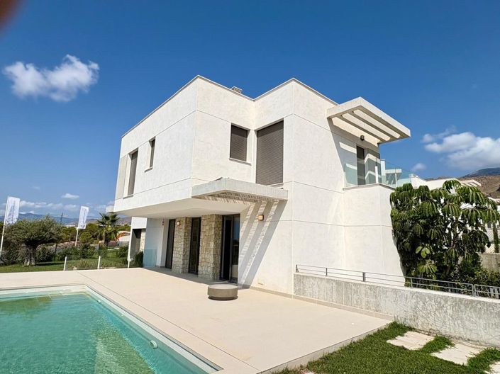 Image No.40-3 Bed Villa for sale