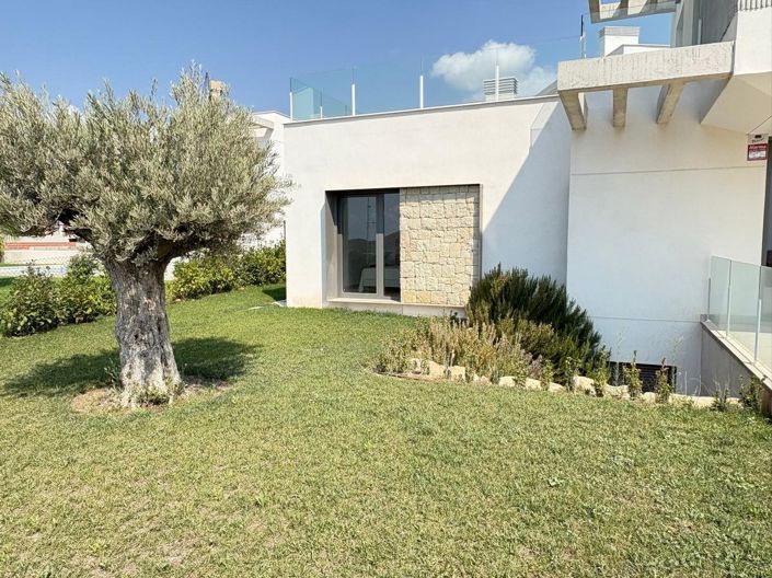 Image No.46-3 Bed Villa for sale