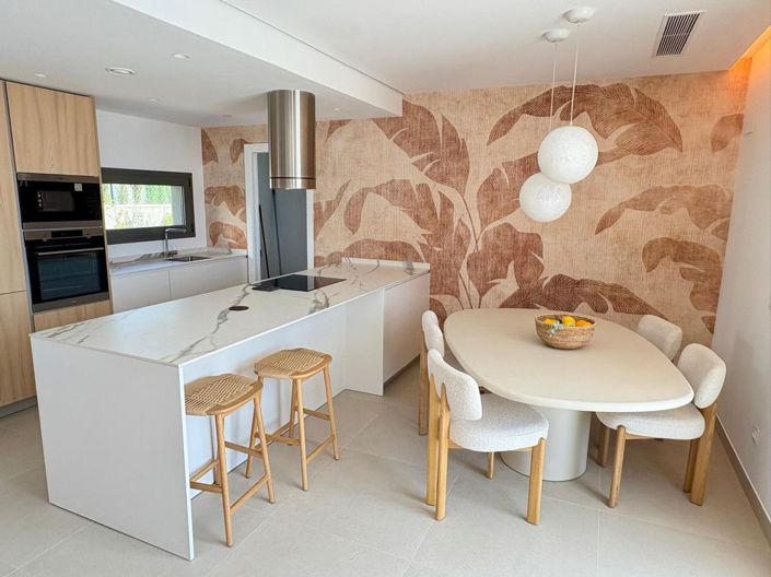 Image No.5-3 Bed Villa for sale