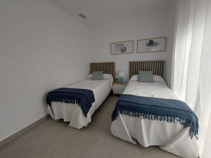 Image No.20-2 Bed Villa for sale