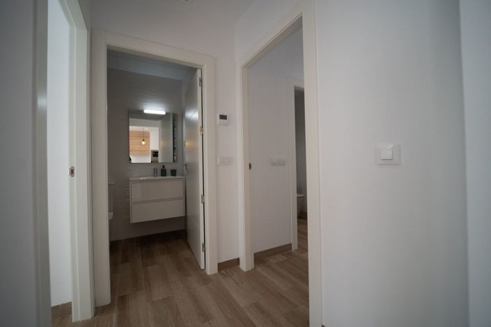 Image No.19-3 Bed Villa for sale
