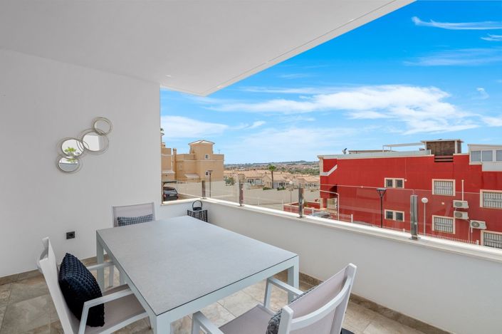 Image No.23-2 Bed Apartment for sale