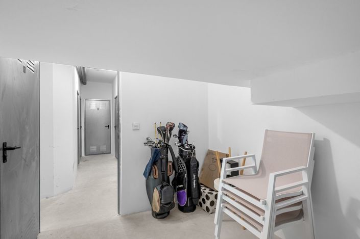 Image No.33-2 Bed Apartment for sale