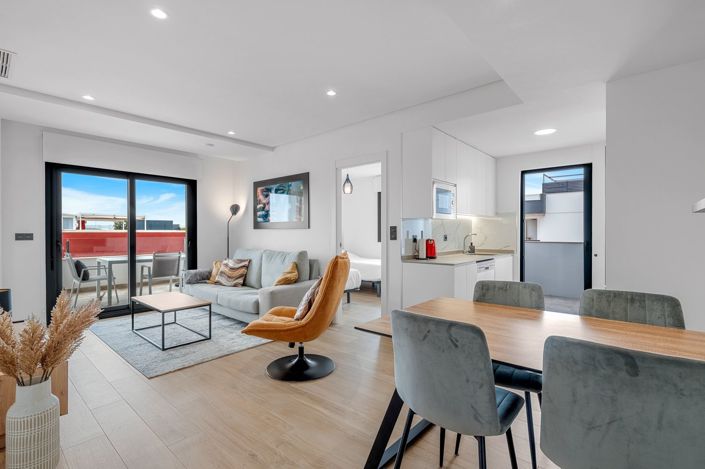 Image No.4-2 Bed Apartment for sale