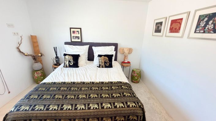 Image No.26-5 Bed Villa for sale