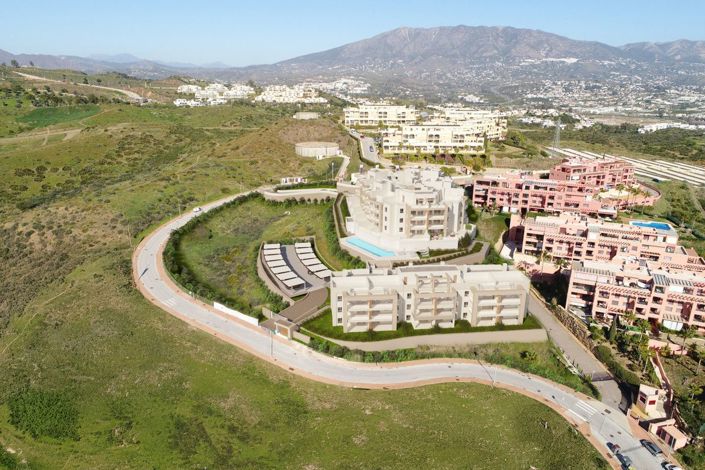 Image No.29-2 Bed Apartment for sale