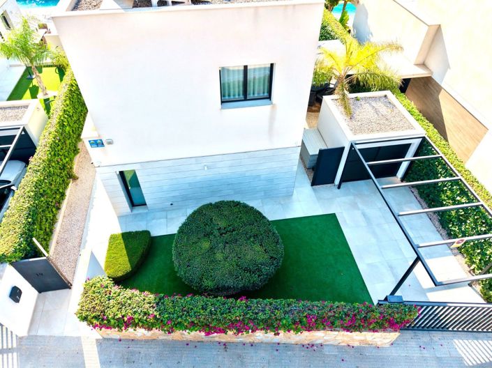 Image No.20-4 Bed Villa for sale