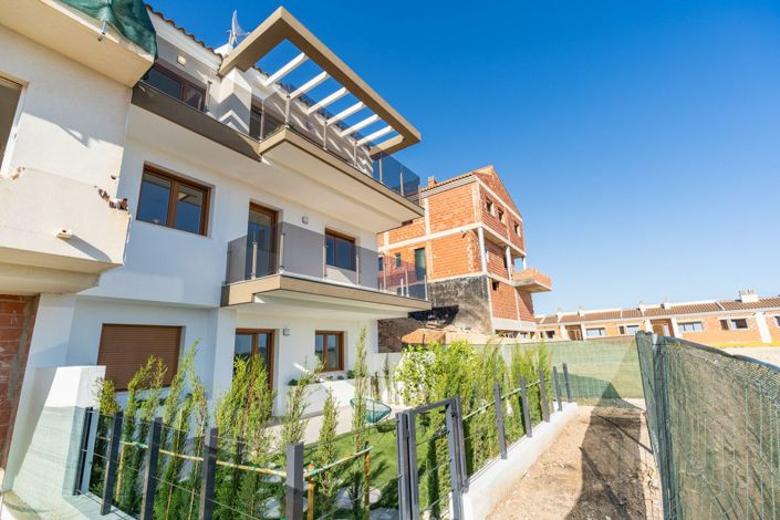 Image No.30-4 Bed Villa for sale