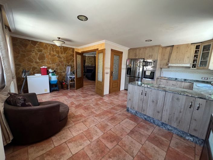 Image No.23-6 Bed Villa for sale