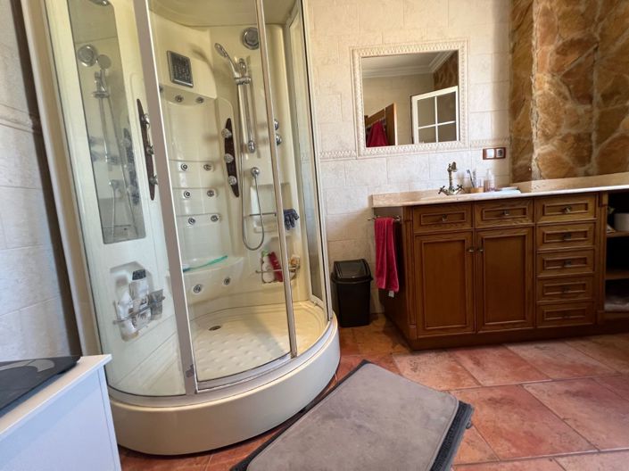Image No.39-6 Bed Villa for sale