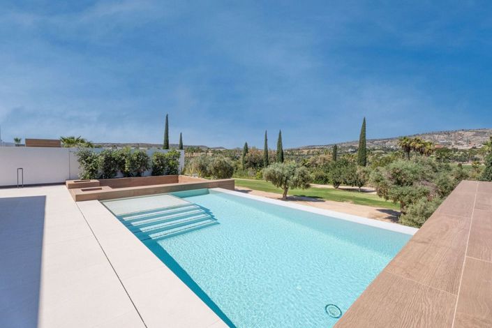 Image No.19-3 Bed Villa for sale