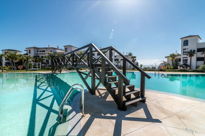 Image No.28-3 Bed Apartment for sale