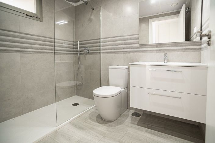 Image No.12-3 Bed Apartment for sale
