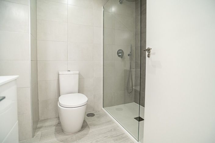 Image No.18-3 Bed Apartment for sale
