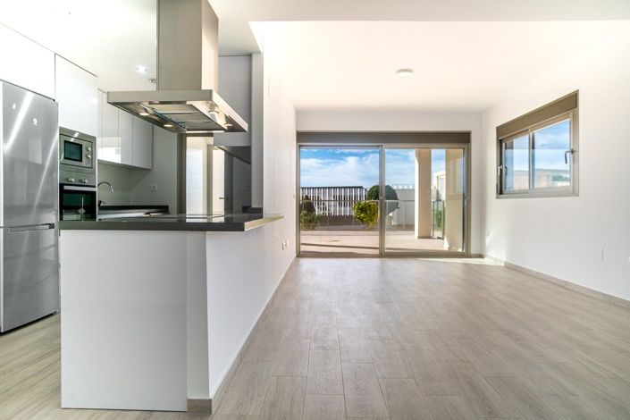 Image No.6-3 Bed Apartment for sale