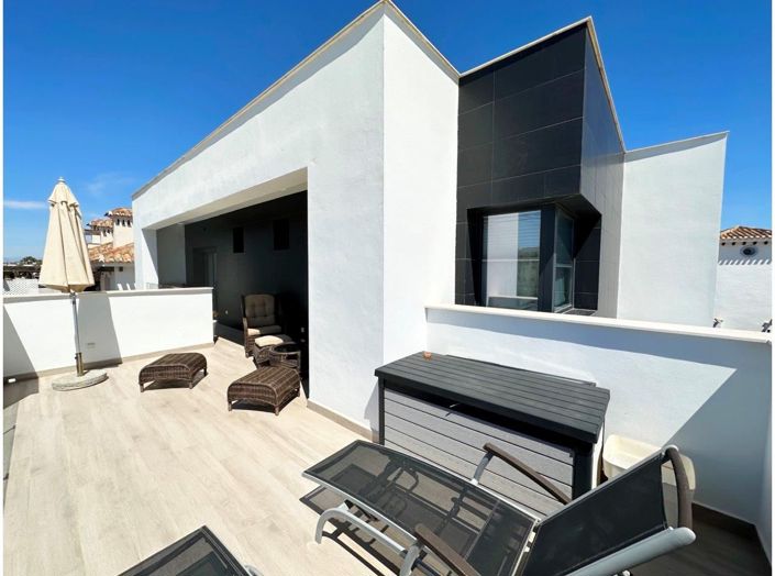 Image No.18-5 Bed Villa for sale