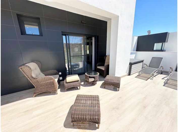Image No.20-5 Bed Villa for sale