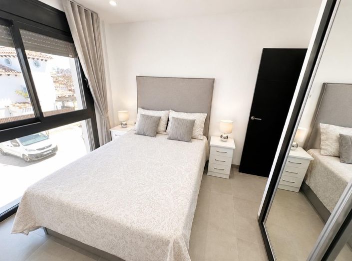 Image No.22-5 Bed Villa for sale