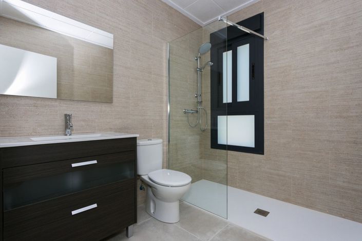 Image No.27-3 Bed House for sale