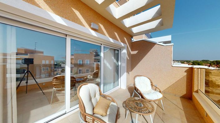 Image No.39-3 Bed Apartment for sale
