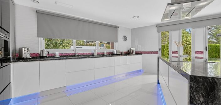 Image No.40-4 Bed Villa for sale