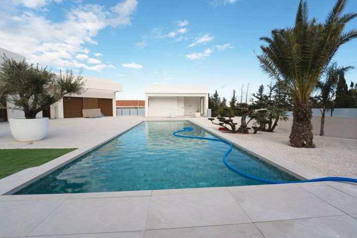 Image No.35-4 Bed Villa for sale