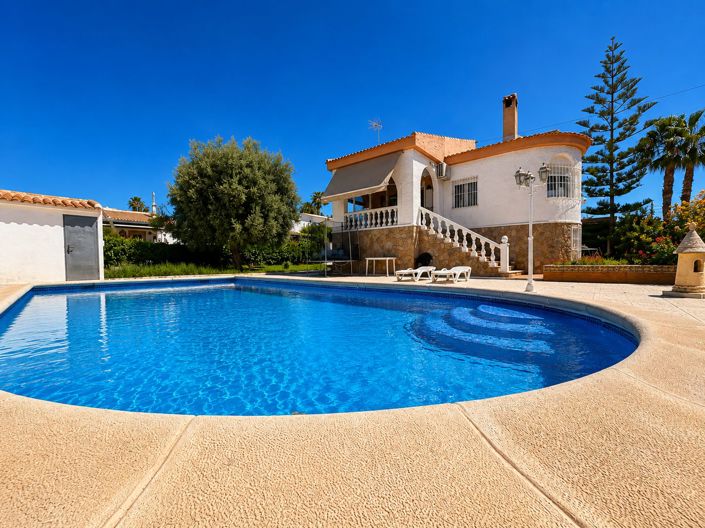 Image No.24-5 Bed Villa for sale