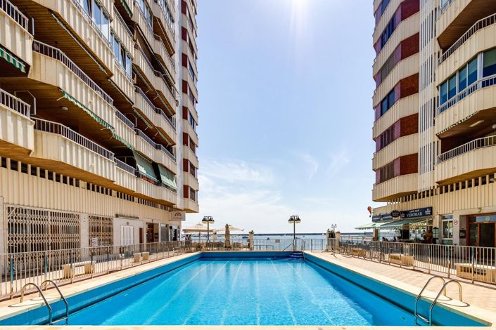 Image No.22-3 Bed Apartment for sale