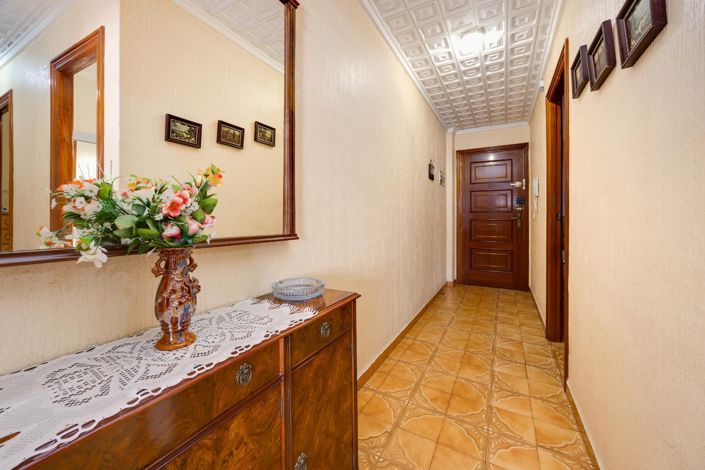 Image No.7-3 Bed Apartment for sale
