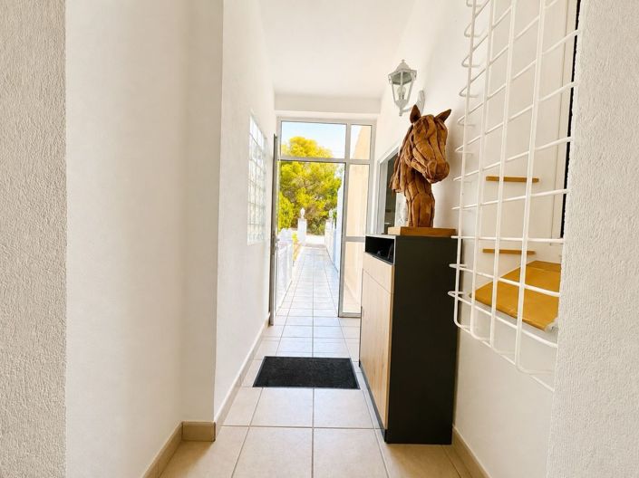 Image No.21-3 Bed Villa for sale