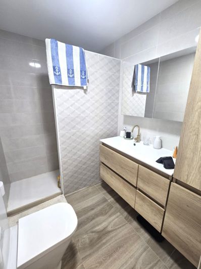 Image No.23-3 Bed House for sale